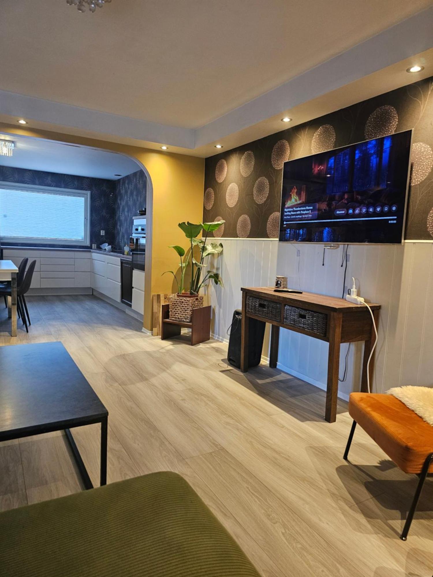 Full Privacy Townhome In Oslo With Wifi エクステリア 写真